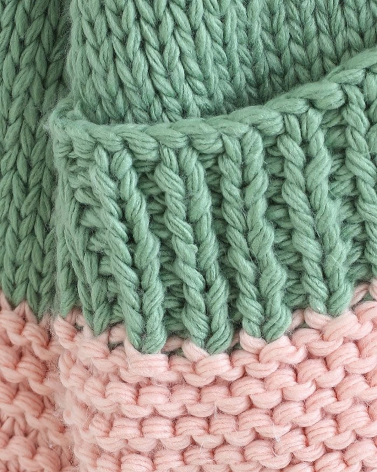 Women's Green and Pink Colorblock Chunky Crochet Cardigan with Pockets