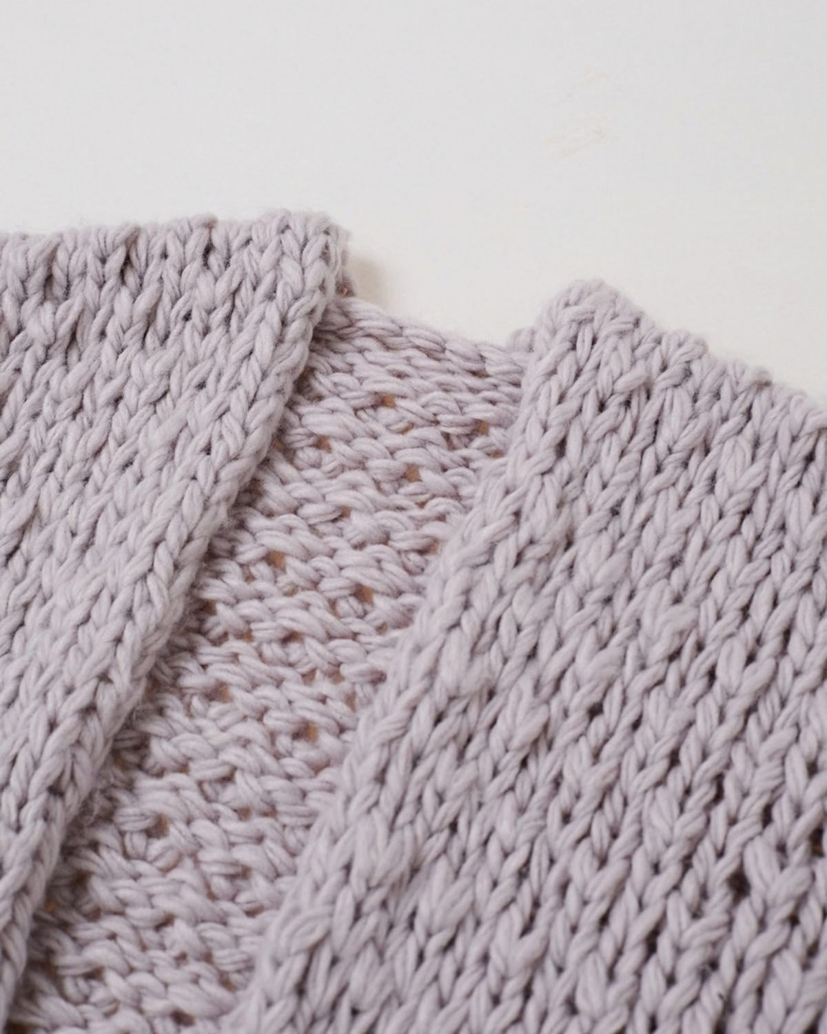 Women's Lilac Textured Crochet V-Neck Cardigan with Pockets