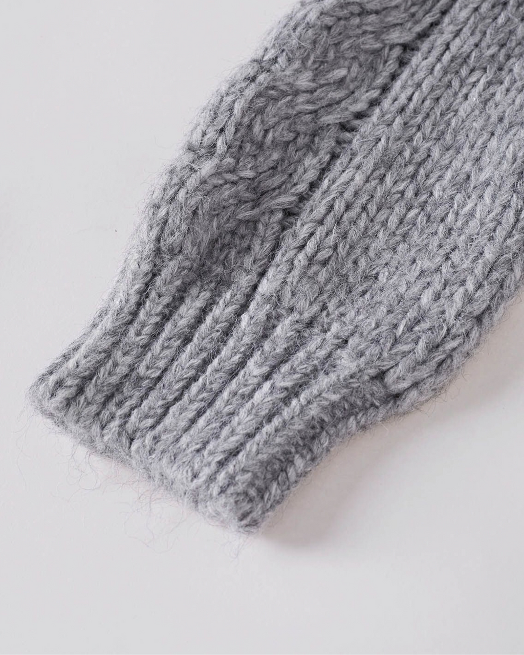 Women's Heather Grey Cable Crochet Button-Front Cardigan